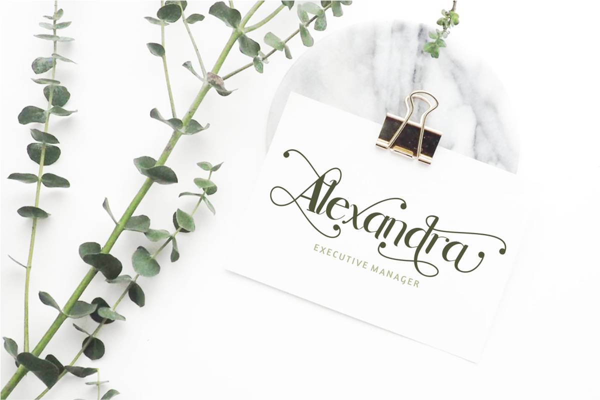 Rhonde Font sample