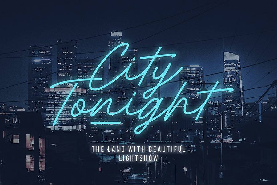 Rocket Clouds Font Demo sample