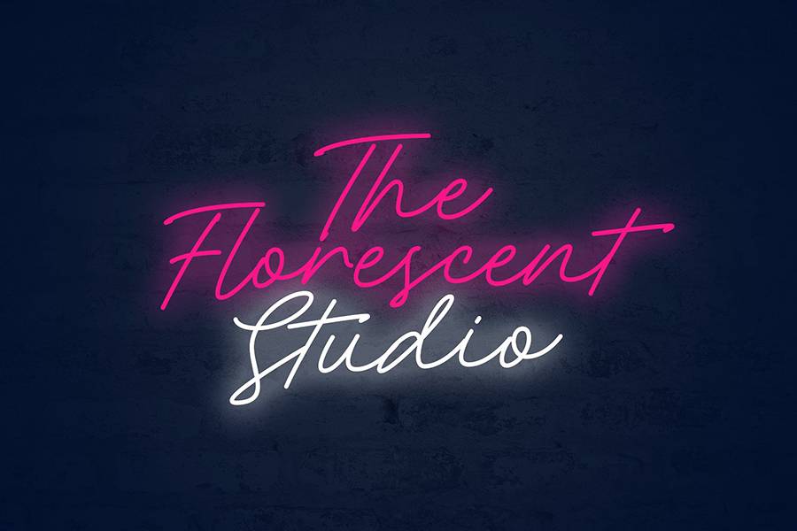 Rocket Clouds Font Demo sample