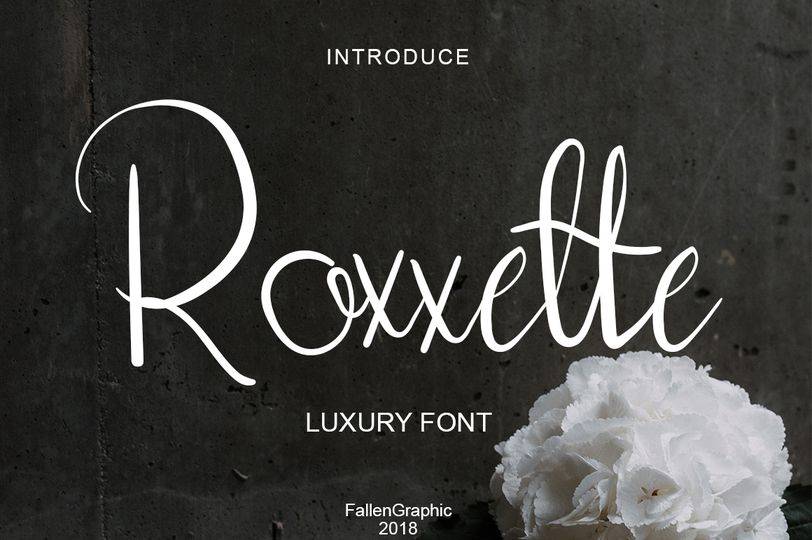 Roxxette Font sample
