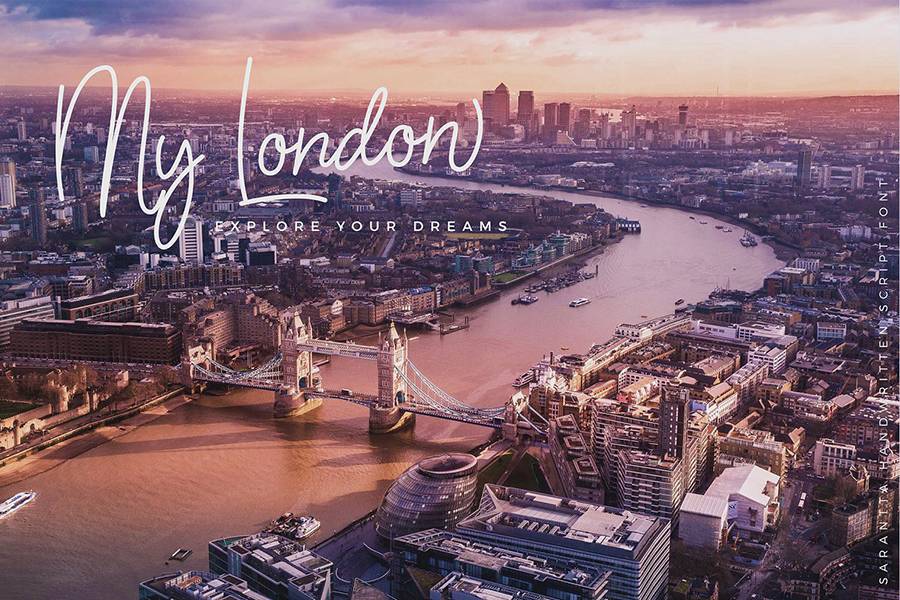 Sarantta Handwritten Script Font sample