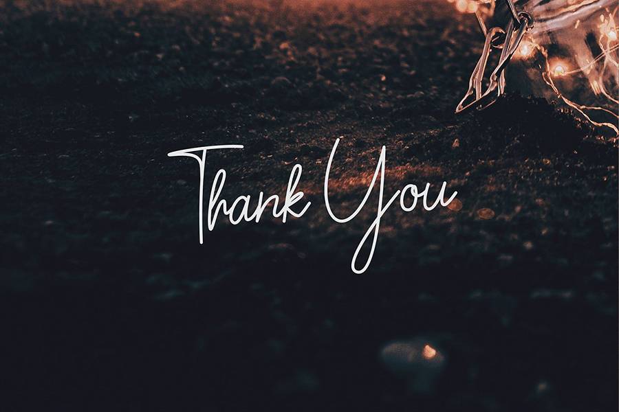 Sarantta Handwritten Script Font sample