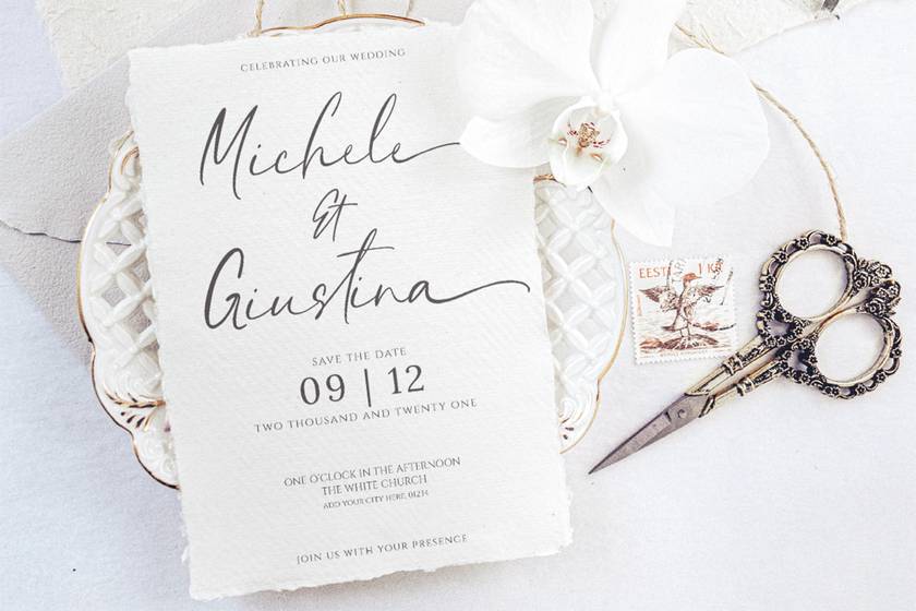 Savannah Font sample