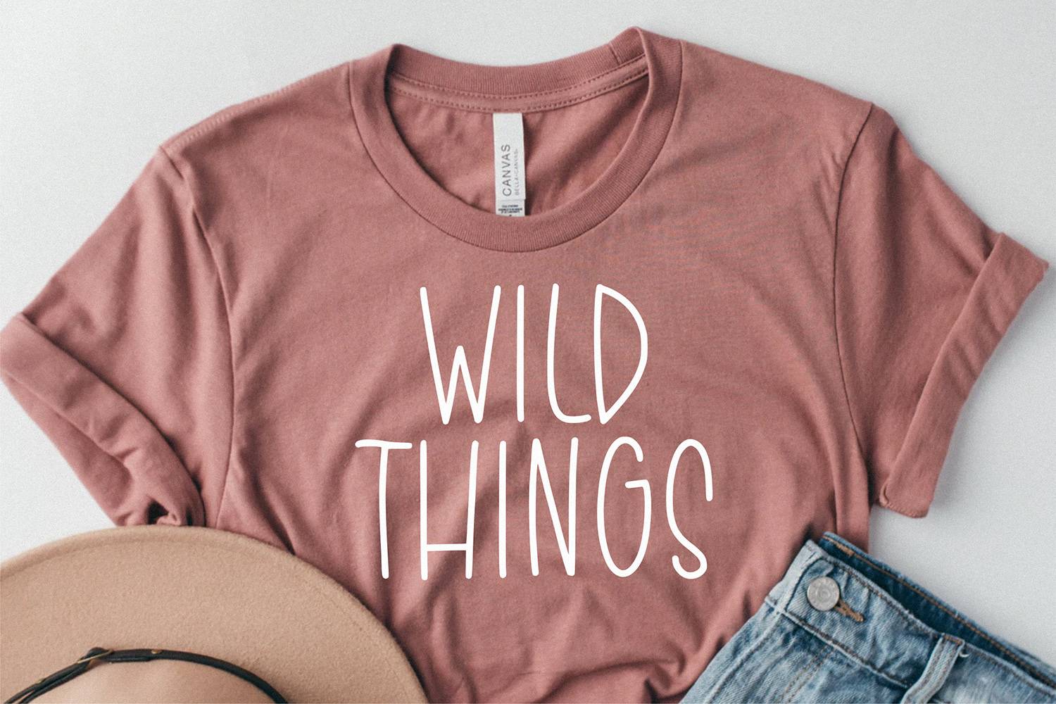 Skinny Rainbow Font sample
