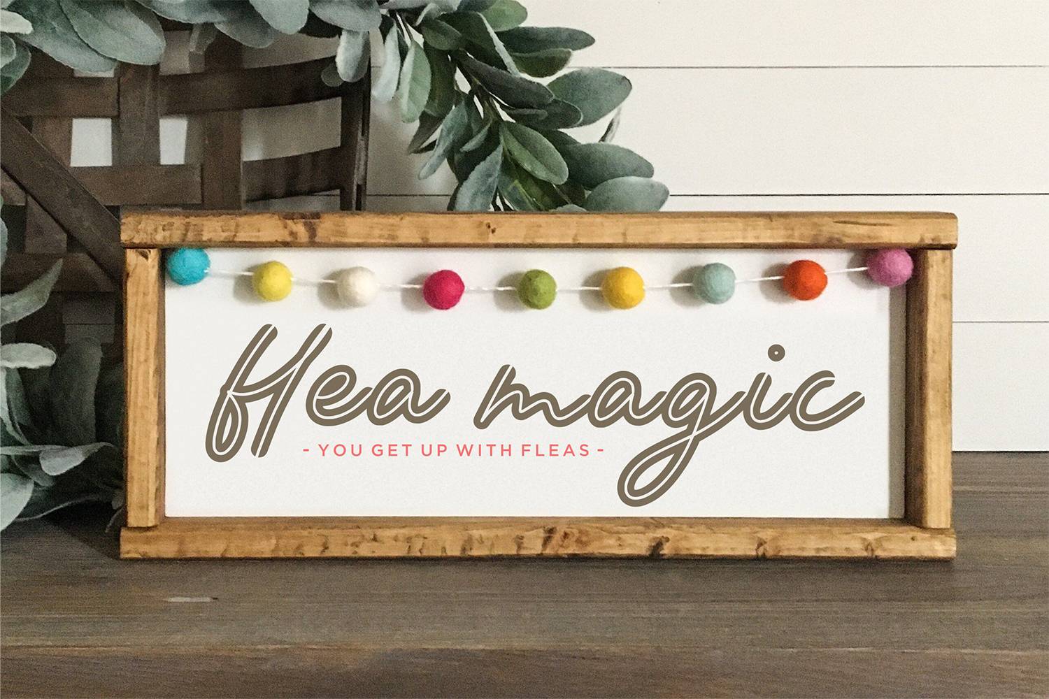 Somuch Fabrica Font sample
