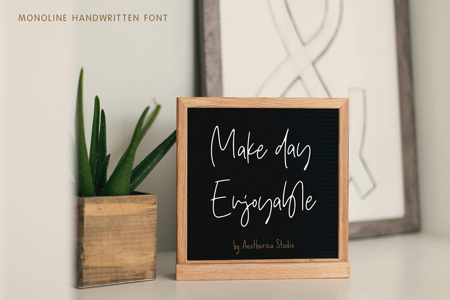 Star Gold Font sample