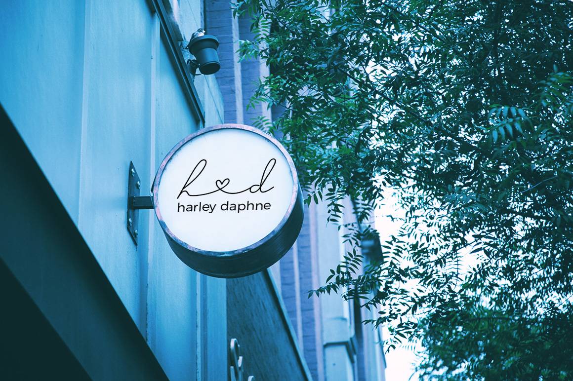Sunday Girl Script Font sample