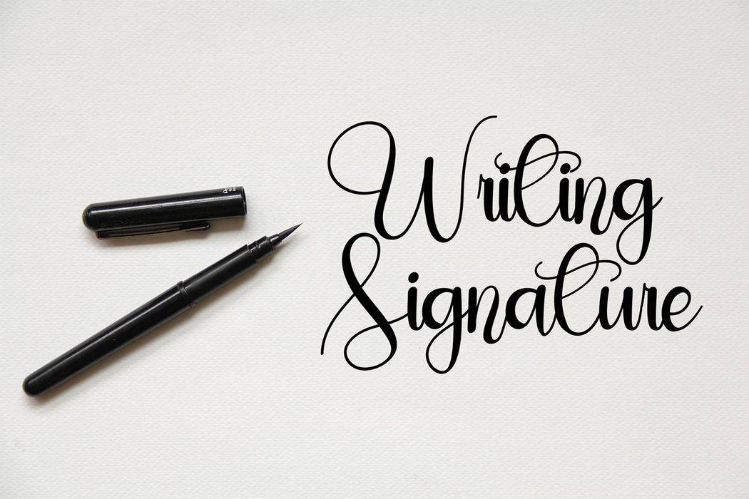 Sunrise Font sample
