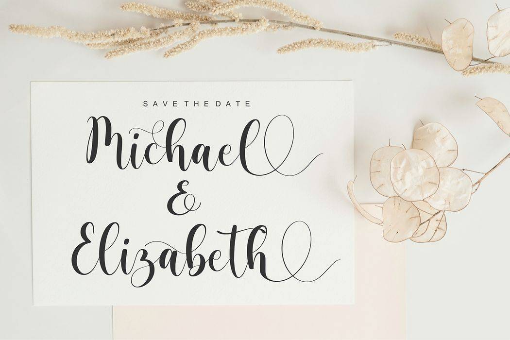 Thanlight Font sample