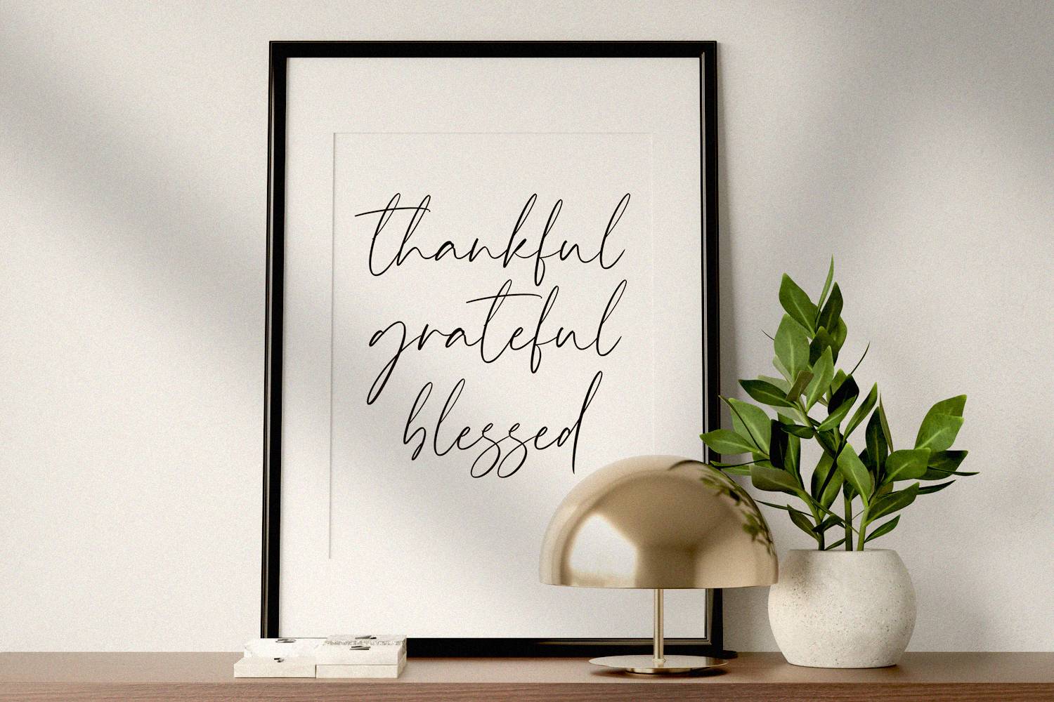 Timberlyn Font sample