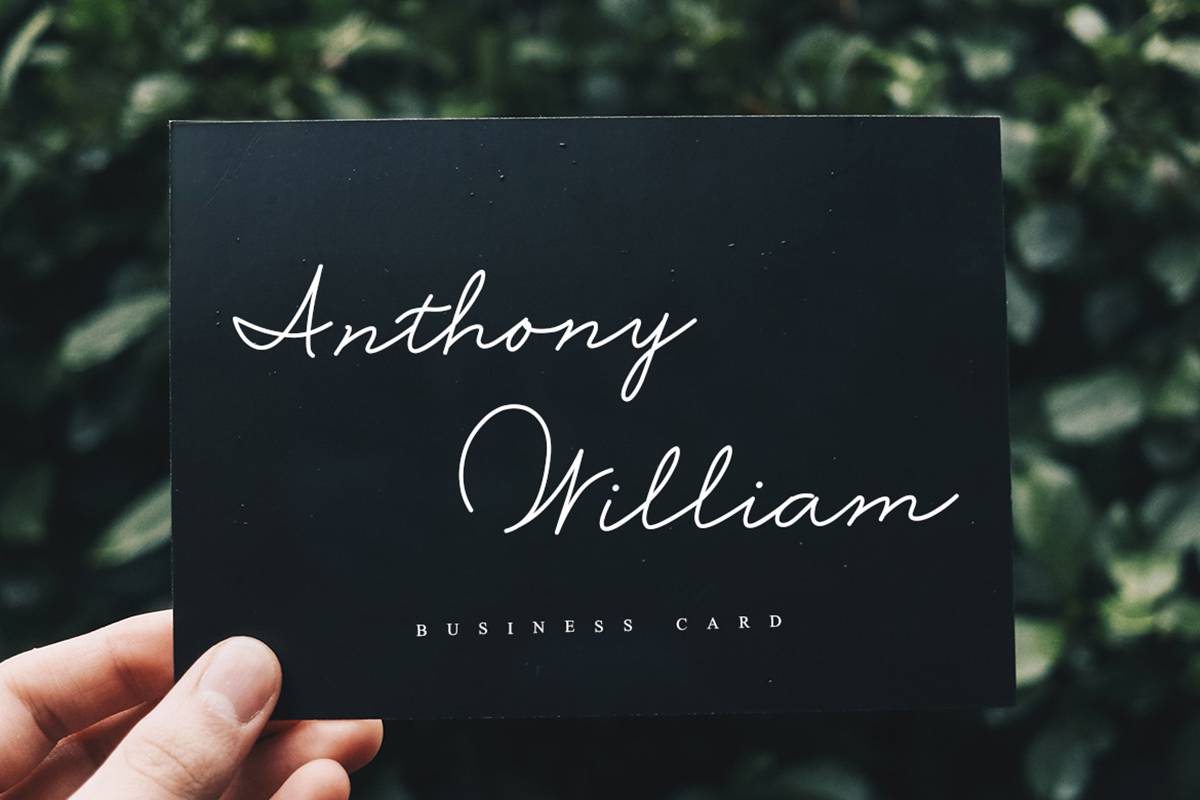 Wisteria Font sample