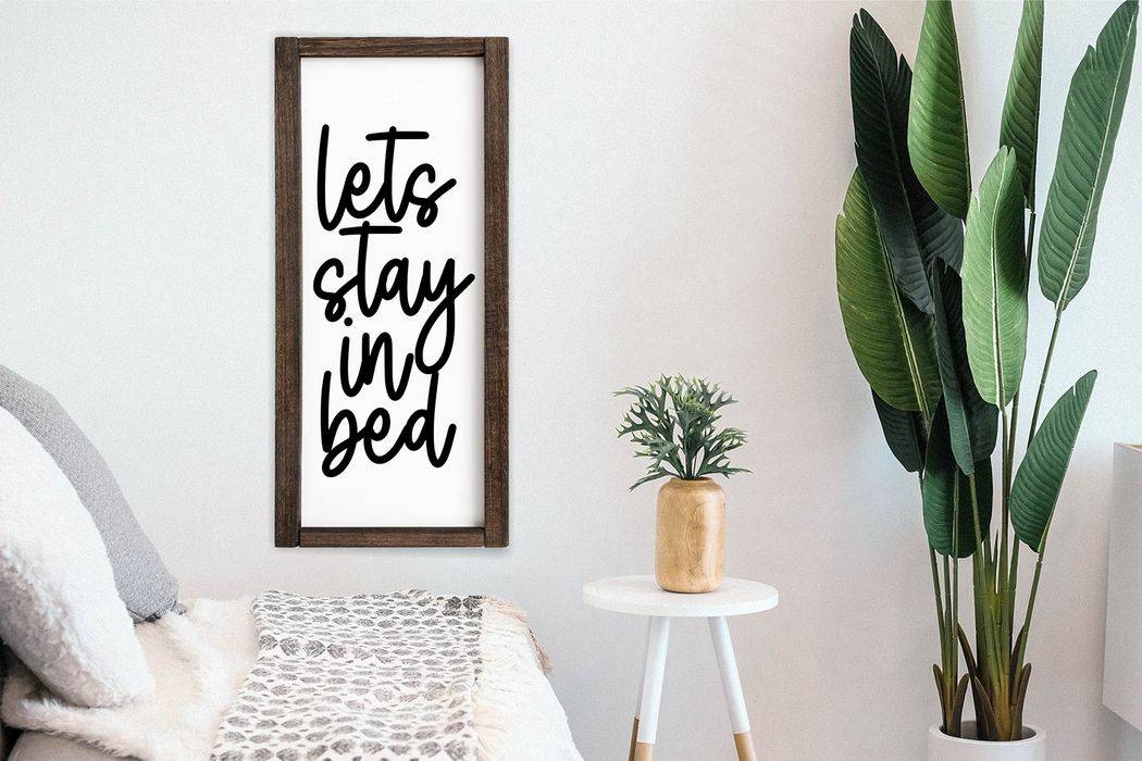 Yellowcean Font sample
