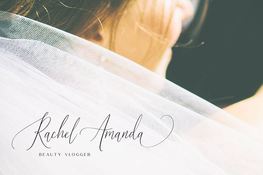 Audrey & Reynold Luxury Script Font sample