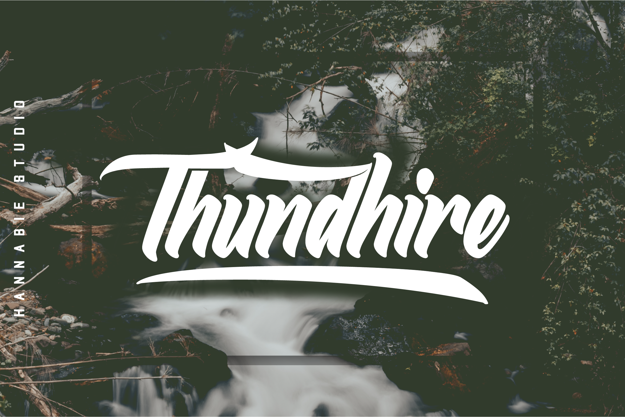 Thundhire Free Font